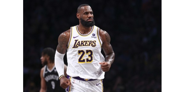 LeBron James vuelve a establecer un nuevo récord personal en la NBA LeBron James vuelve a establecer un nuevo récord personal en la NBA